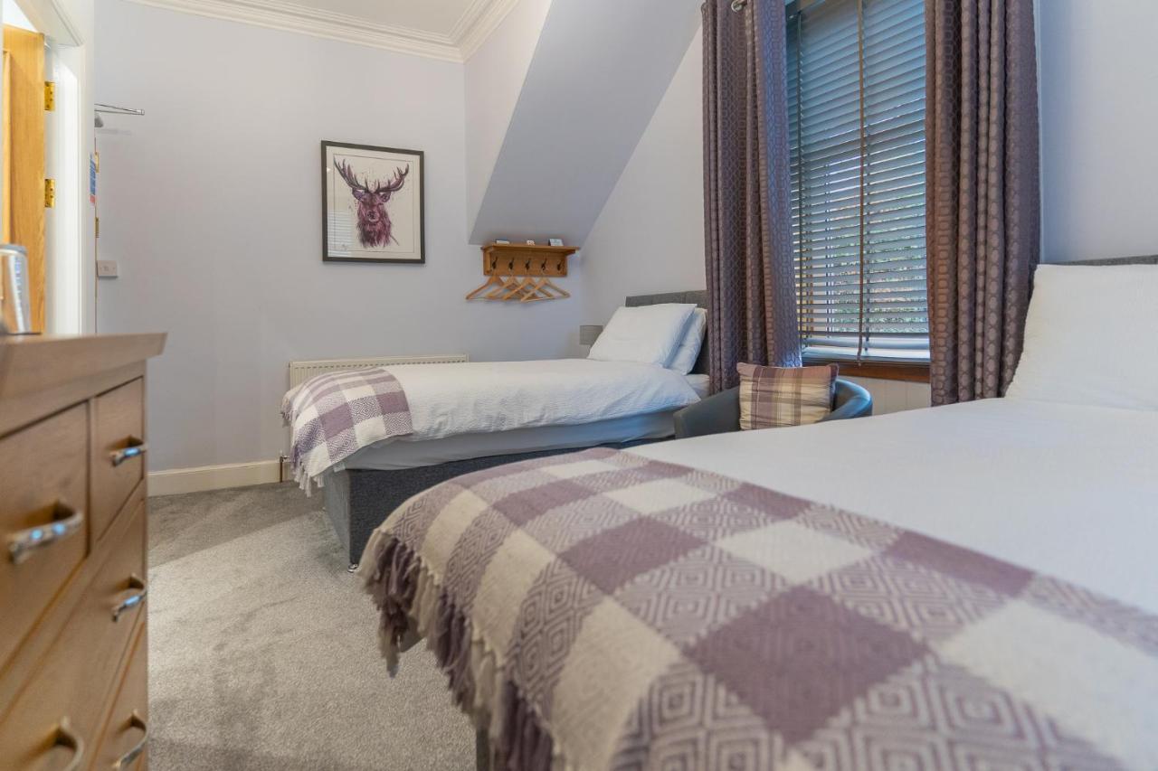 Firtree Bed And Breakfast At Galvelbeg House Crieff Luaran gambar